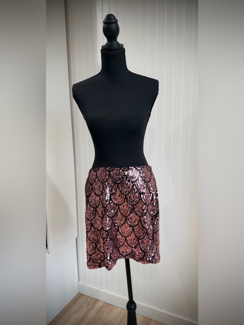 Lily Rose Rose Gold Sequin Scallop Mini Skirt